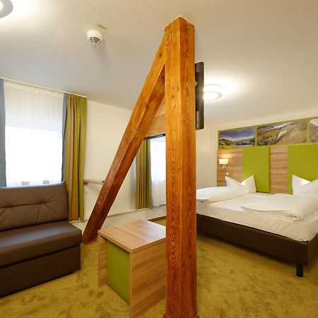 Hotel Zur Post Leipheim Exterior foto